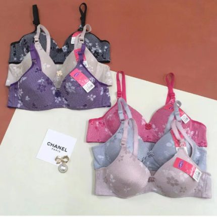 Single Padded Bra With Printed Design And Flexible Stuff